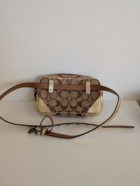 Coach Signature Canvas Waist Belt Bag Pouch Gold Leather Accents